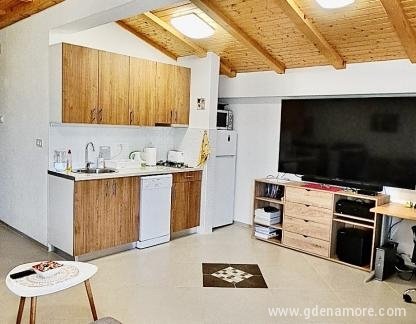 Apartmani Souc, privat innkvartering i sted Krašići, Montenegro - APT 3-1